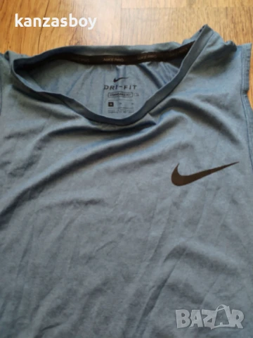 Nike Hyper Dry - страхотен мъжки потник КАТО НОВ М, снимка 2 - Тениски - 50774817