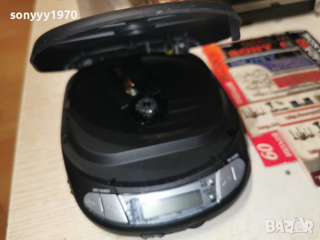 AIWA XP-205 CD WALKMAN-ВНОС SWISS 2112251749, снимка 18 - CD дискове - 52867709