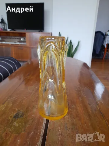 Стара стъклена ваза #13