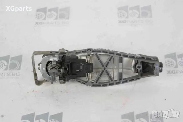 Дръжка предна лява външна за Volkswagen Touran I (2003-2010), снимка 2 - Части - 47349620
