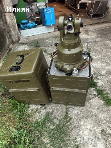 Военен жирокомпас , снимка 2 - Антикварни и старинни предмети - 55946230