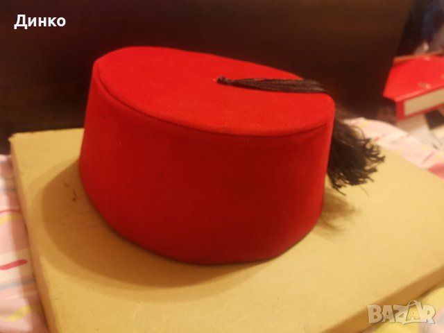 Стар турски фес.