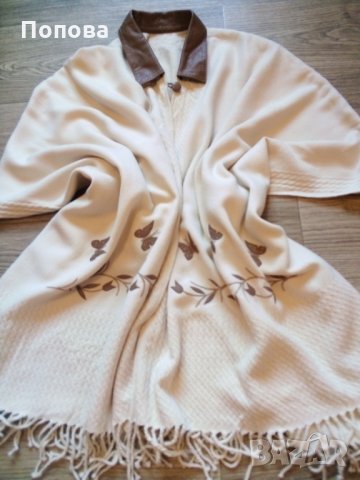 Бутикова пелерина естествена кожа и вълна високо съдържание, снимка 2 - Палта, манта - 31985895