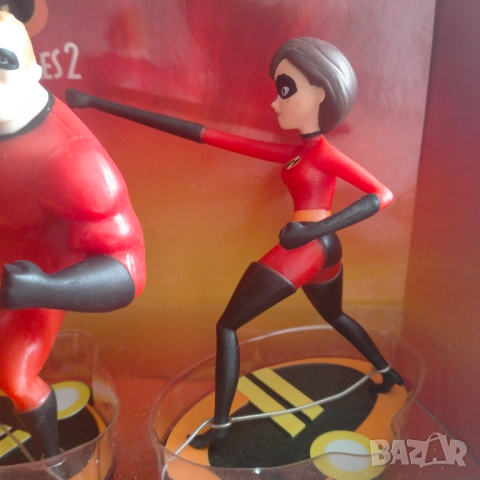 Колекционерска фигурка Bullyland MR & MRS INCREDIBLE Disney Pixar, снимка 9 - Колекции - 44573606