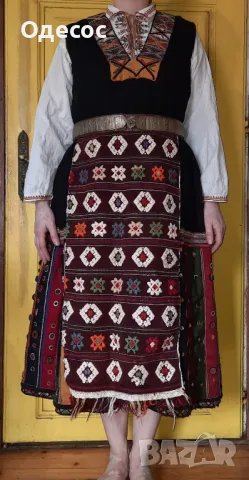 Автентична Тракийска носия, снимка 4 - Антикварни и старинни предмети - 50240559