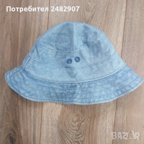 Детска дънкова шапка, снимка 2 - Шапки, шалове и ръкавици - 52255084