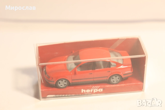 HERPA H0 1/87 VW PASSAT МОДЕЛ КОЛИЧКА ИГРАЧКА, снимка 2 - Колекции - 52746977