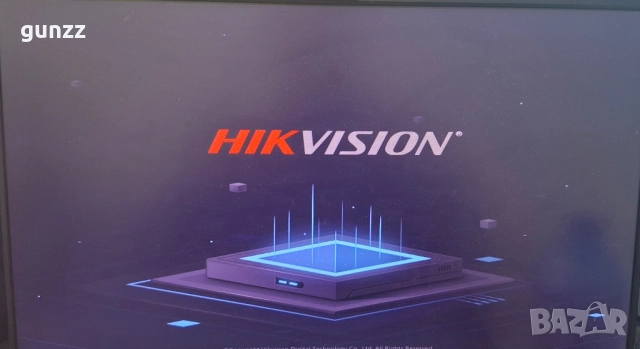 Hikvision POE 4MP IP цифров комплект за видеонаблюдение