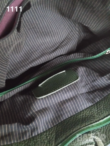 Италианска чанта естествена кожа тъмно зелен цвят., снимка 6 - Чанти - 52131440