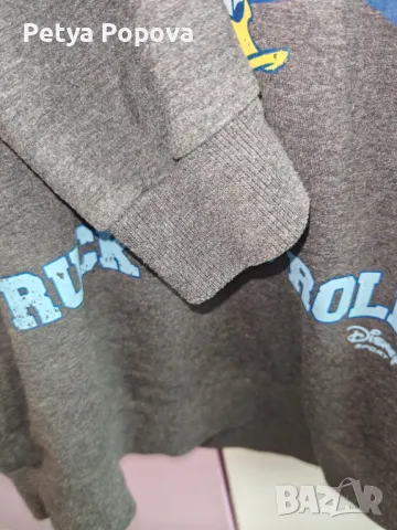 Суичър на Disney, снимка 3 - Детски анцузи и суичери - 49684709