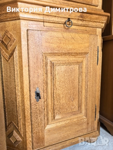 Ъглова витрина Антик , снимка 10 - Секции и витрини - 52159117