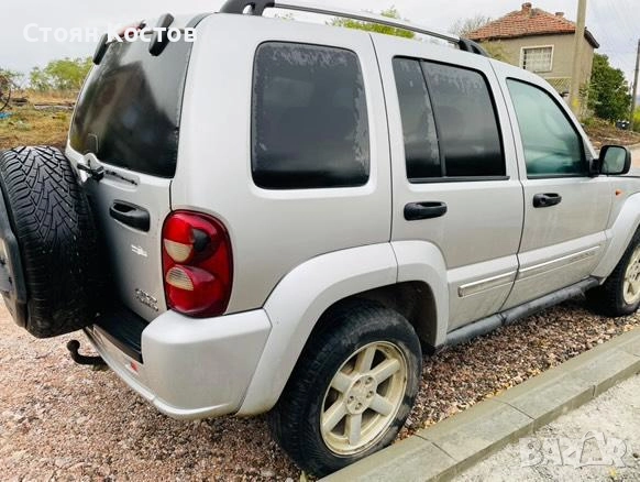 Jeep Liberty kj , снимка 5 - Автомобили и джипове - 51945105