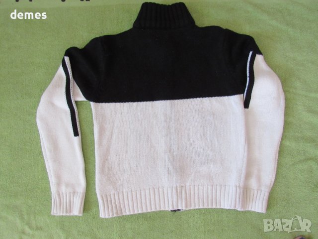 Машинно плетена жилеткав черно и бяло с цип, размер М, снимка 5 - Жилетки - 36662084