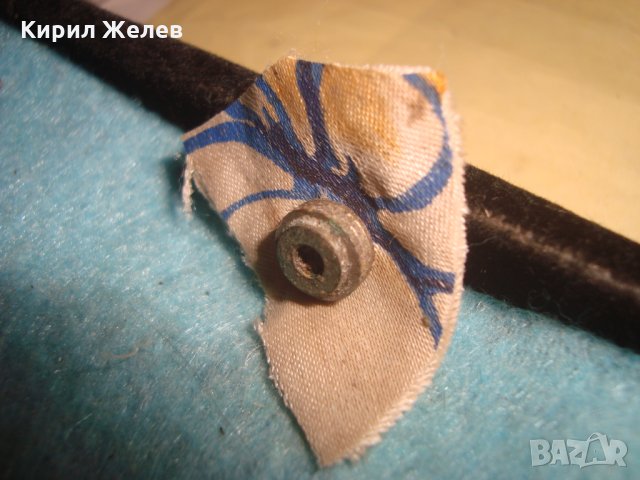 СТАРА ЕМАЙЛИРАНА НРБ РЯДКА ЗНАЧКА ГСО БРОНЗОВА СОЦ 27201, снимка 2 - Колекции - 35038420