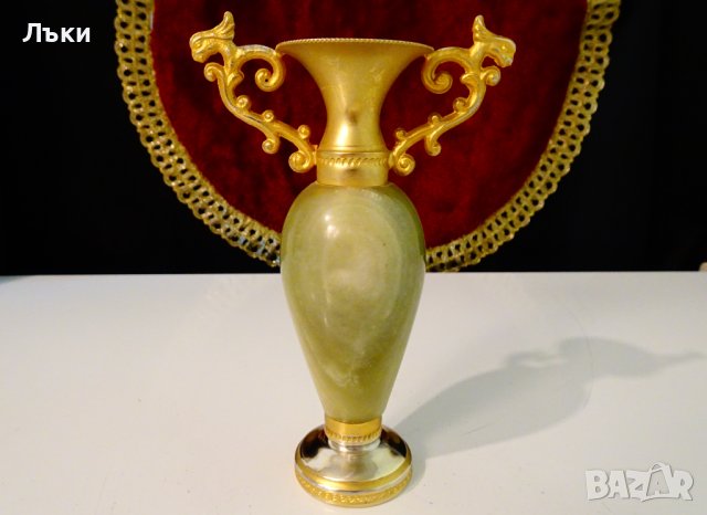 Позлатена ваза,амфора,оникс,грифони. , снимка 5 - Вази - 37274905