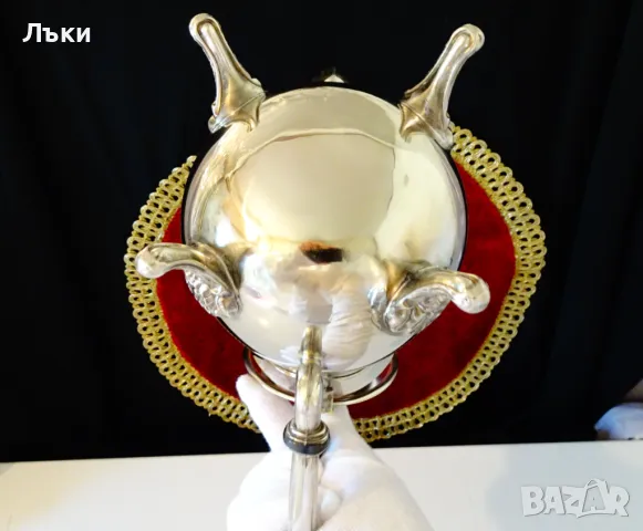 Посребрена бронзова кана,позлата от вътре,барок. , снимка 10 - Антикварни и старинни предмети - 47746912