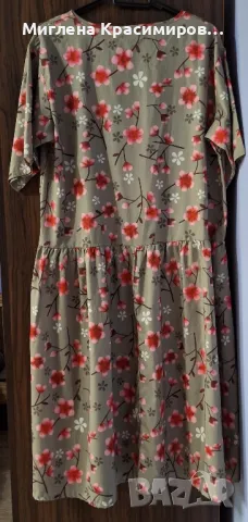 Голяма рокля на цветя