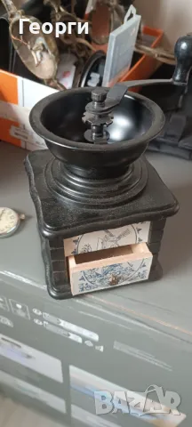 Ретро мелнишка за кафе. И подправки, снимка 4 - Антикварни и старинни предмети - 49752399