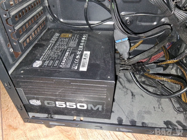 настолен компютър, снимка 8 - За дома - 50505335