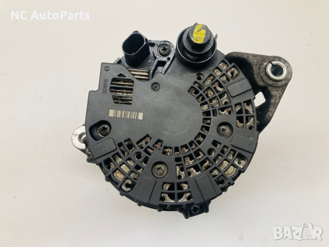 Алтернатор Генератор за Ивеко Iveco Daily 2.3 Diesel EURO-6 5802266117 0125811138 BOSCH 2020, снимка 3 - Части - 44929029