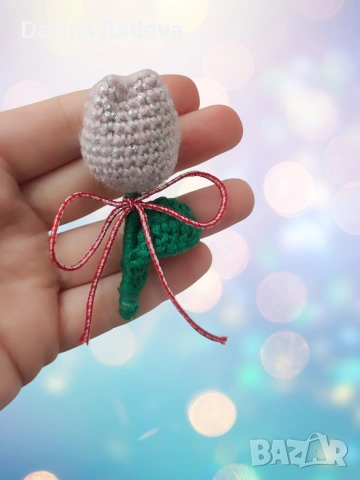 Брошка Лале-Мартеници,Осми Март, снимка 3 - Подаръци за жени - 53374119