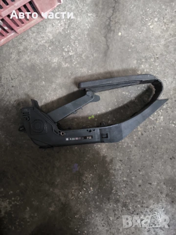 Педал газ Mercedes S-Class W221 3.0 CDI 235 конски сили A2203000104