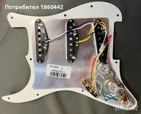 Оборудван пикгард Fender Player Stratocaster 2022, снимка 2 - Китари - 52906592