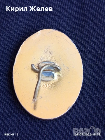 Две стари кокарди от соца за войнишко кепе редки за КОЛЕКЦИЯ ДЕКОРАЦИЯ 18441, снимка 4 - Антикварни и старинни предмети - 50951235