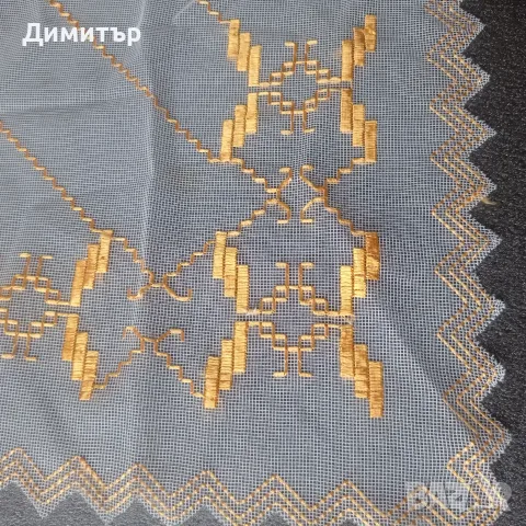 Ретро ръчно бродирани карета (8 бр.) – уникална прозрачна/найлонова панама, снимка 14 - Декорация за дома - 55903064