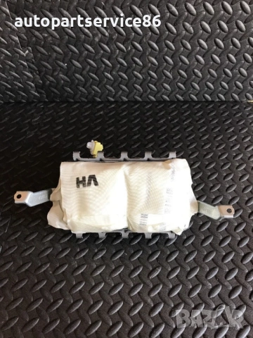 Лява част на табло за управление за Toyota Avensis 2.0 D4D (2009-2013) 8214005010C