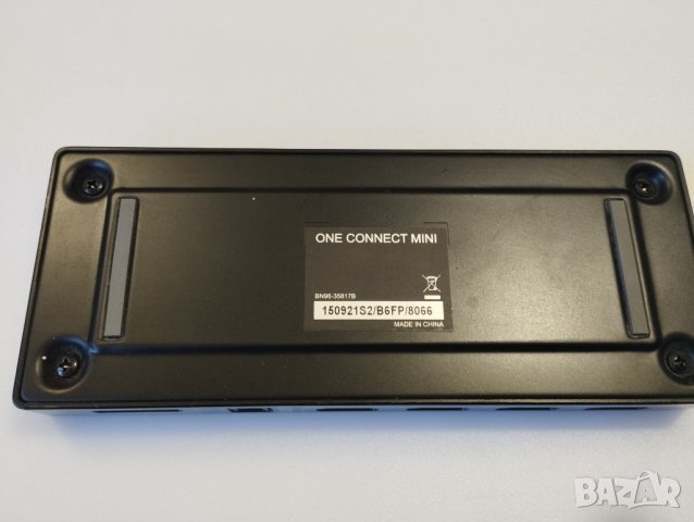 One Connect Mini BN96-35817B от Samsung UE55JU7000L, снимка 4 - Части и Платки - 42666044