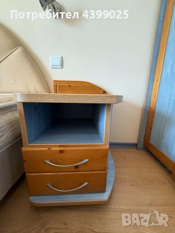 Запазени нощни шкафчета 