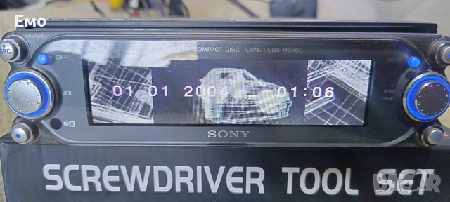 Автомобилен CD player CDX-M9900, снимка 2 - Аудиосистеми - 54298222