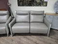 Бежов комплект кожени дивани с фотьойл с ел релакс механизъм, снимка 4