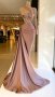Луксозна бална рокля от сатен с 3 Д апликация
