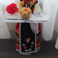 Кукла с българска народна носия, снимка 2 - Декорация за дома - 35084608