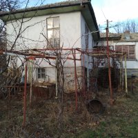  Продавам къща с. Боженци до Габрово, снимка 3 - Къщи - 39646590
