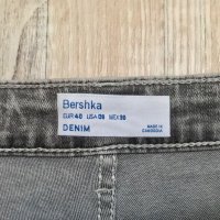 Сиви дамски дънки Bershka, размер 40, снимка 4 - Дънки - 34937776