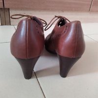 Clarks кафяви кожени обувки с ток UK 4, №37 , снимка 4 - Дамски обувки на ток - 38550684