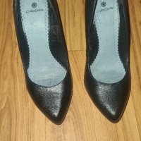 обувки , снимка 3 - Дамски обувки на ток - 42859778