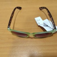 Слънчеви очила, снимка 2 - Слънчеви и диоптрични очила - 34883304