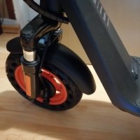 Чисто нова електрическа тротинетка QMWHEEL H10 500W 12.5Ah с амортисьори, снимка 5 - Скейтборд, ховърборд, уейвборд - 38033118