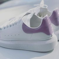 Дамски обувки Alexander McQueen , снимка 1 - Маратонки - 42358458