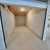 Самостоятелен подземен гараж, снимка 2 - Гаражи и паркоместа - 44548961