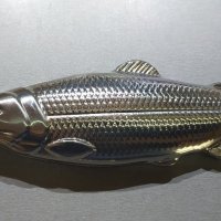 метално шишенце, метална рибка, снимка 1 - Екипировка - 42172753