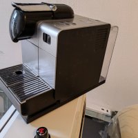 Кафемашина DeLonghi Nespresso , снимка 8 - Кафемашини - 42214059