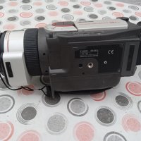 Canon XM1 Digital Mini DV Камера, снимка 9 - Камери - 38988848