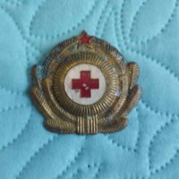 Стара военно медицинска кокарда, снимка 1 - Колекции - 42266231