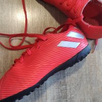 РАЗПРОДАЖБА футболни обувки на Adidas, снимка 1 - Детски маратонки - 37976246