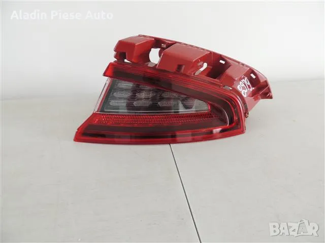 Фар заден десен Kia Stinger Led 2018 2019 2020 2021 код 92402-J5  , снимка 1